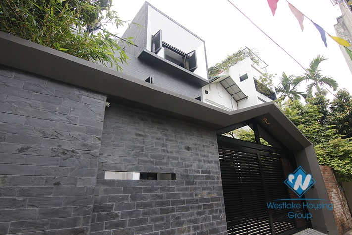 New and nice villa for rent in Ngoc Thuy street, Long Bien district, Ha Noi